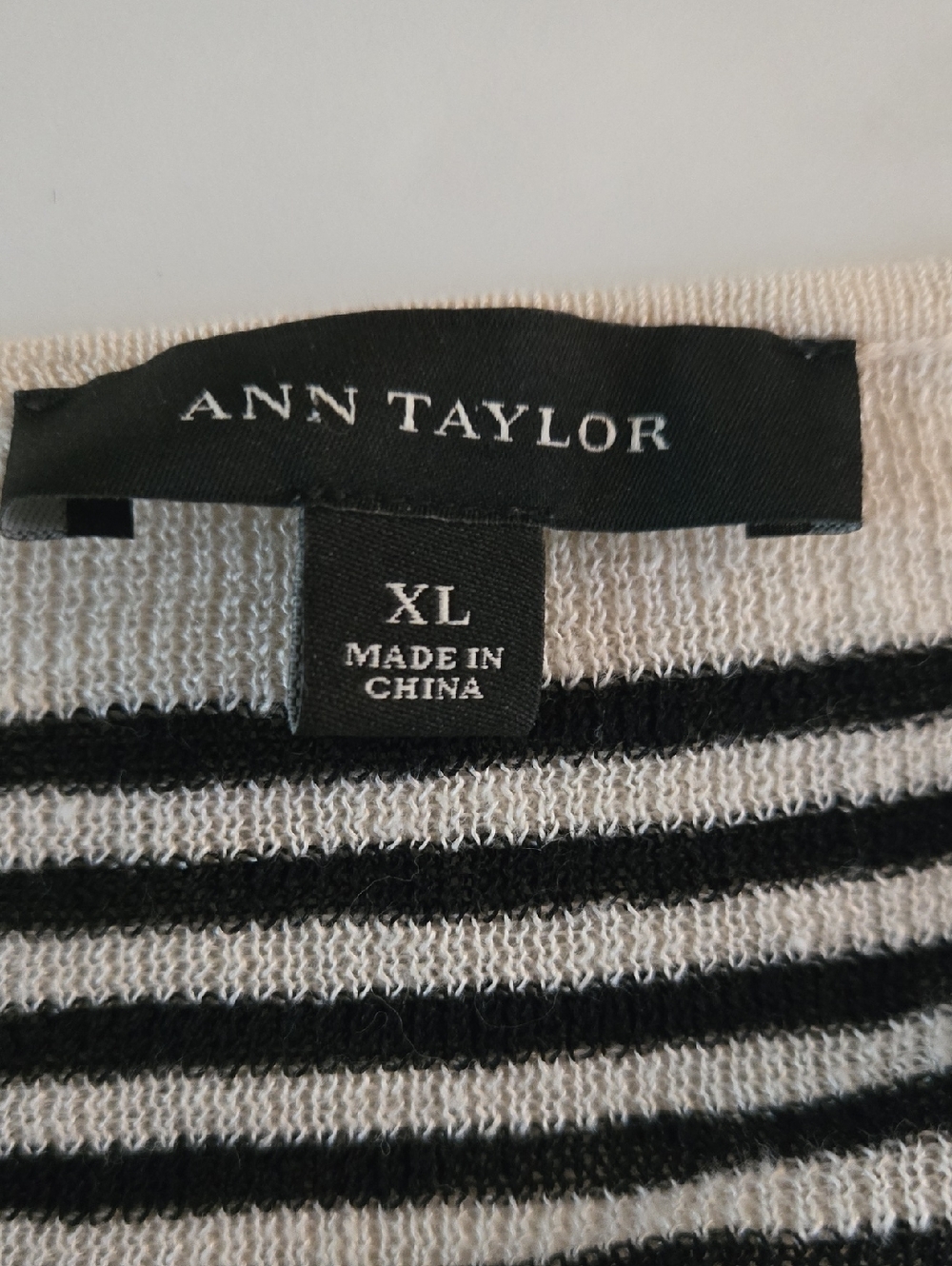 Ann Taylor Striped Linen Blend Sweater Coastal Grandmother Nautical Minimalist - Picture 5 of 8